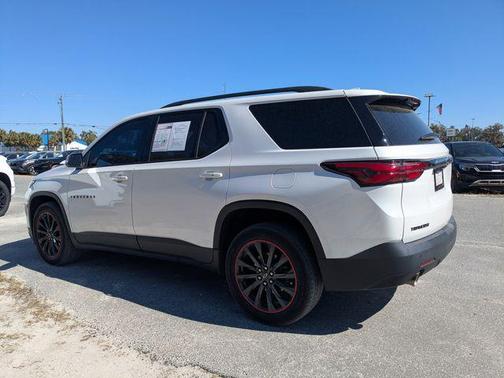 2022 Chevrolet Traverse RS