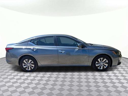 2023 Nissan Altima S FWD