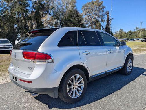 2011 Lincoln MKX Base