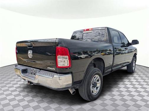 2019 RAM 2500 Tradesman Crew Cab 4x4 6'4' Box