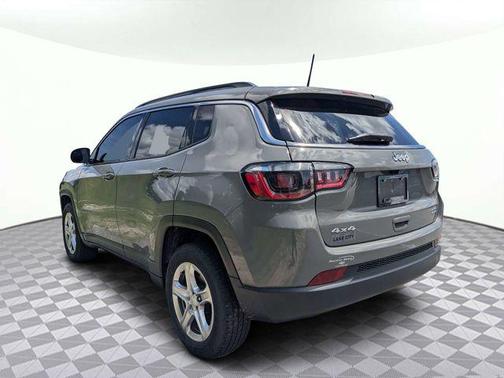 Sting-Gray Clearcoat 2023 Jeep Compass Latitude
