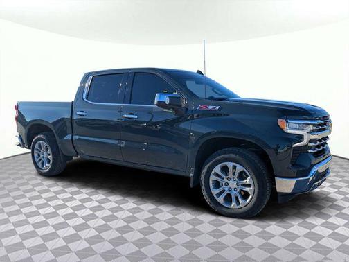 2025 Chevrolet Silverado 1500 LTZ