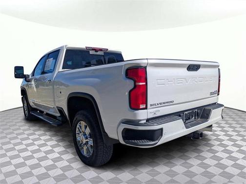 2025 Chevrolet Silverado 2500 High Country
