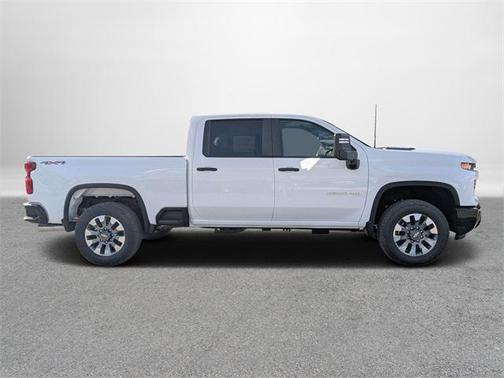 2026 Chevrolet Silverado 2500 Custom