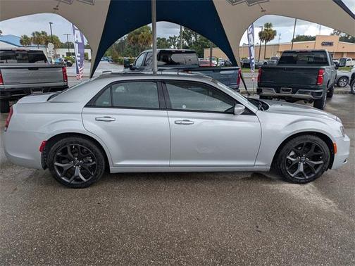 2023 Chrysler 300 S