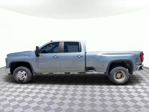 Sterling Gray Metallic 2024 Chevrolet Silverado 3500 LT
