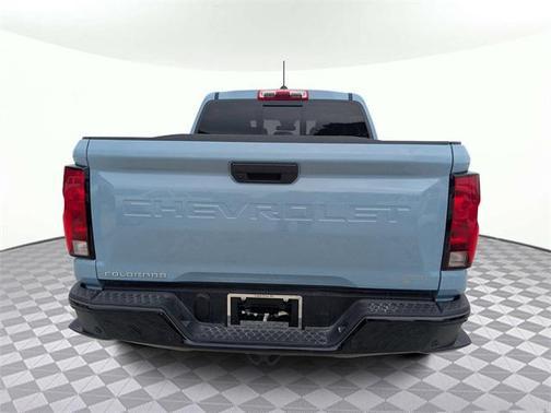 2025 Chevrolet Colorado WT