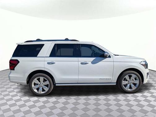 2024 Ford Expedition Platinum