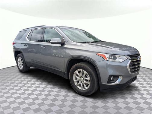 2021 Chevrolet Traverse LT Cloth