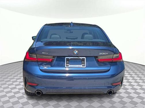 2022 BMW 330 xDrive