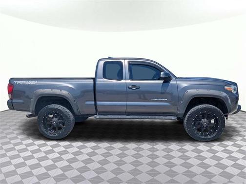 2017 Toyota Tacoma TRD Sport