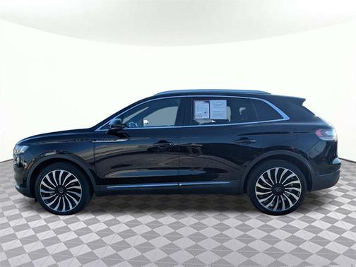2022 Lincoln Nautilus Black Label