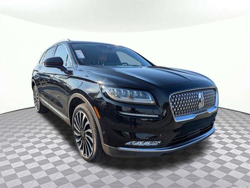 2022 Lincoln Nautilus Black Label