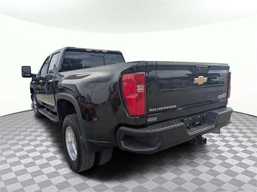 2025 Chevrolet Silverado 3500 High Country