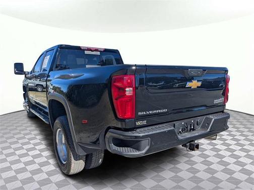 2025 Chevrolet Silverado 3500 High Country