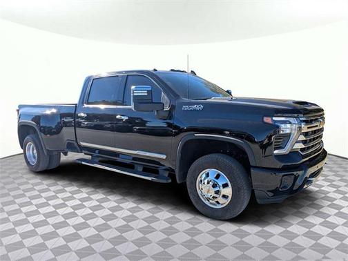 2025 Chevrolet Silverado 3500 High Country