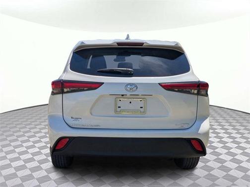 2020 Toyota Highlander L