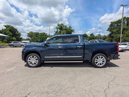 Blue Metallic 2023 Chevrolet Silverado 1500 High Country