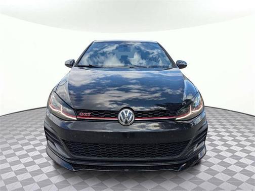 2018 Volkswagen Golf GTI 2.0T S 4-Door