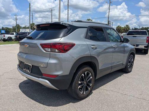 Sterling Gray Metallic 2023 Chevrolet Trailblazer LT