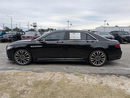 2018 Lincoln Continental Select