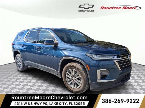 2022 Chevrolet Traverse LT Cloth