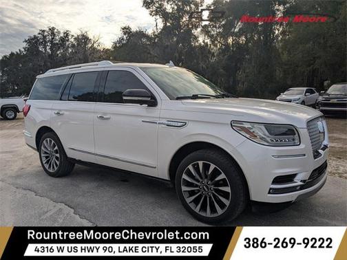 2018 Lincoln Navigator Select