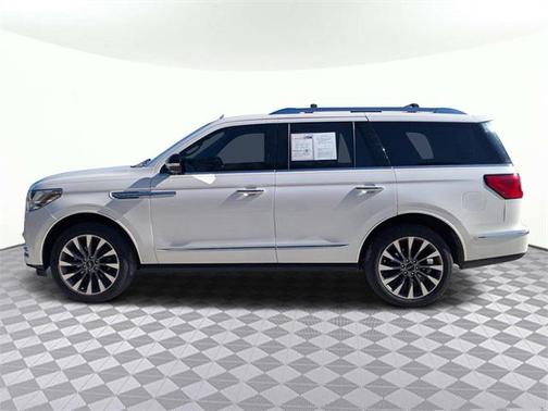 2018 Lincoln Navigator Select