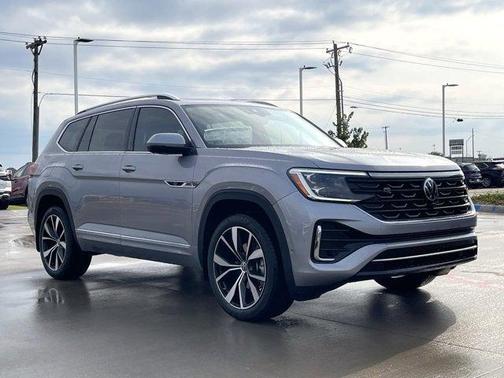 2026 Volkswagen Atlas 2.0T SEL Premium R-Line 4MOTION