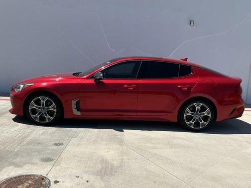 2020 Kia Stinger GT-Line