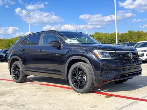 2026 Volkswagen Atlas Cross Sport 2.0T SEL