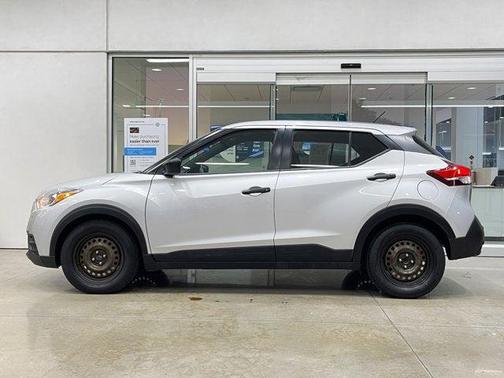 2020 Nissan Kicks S