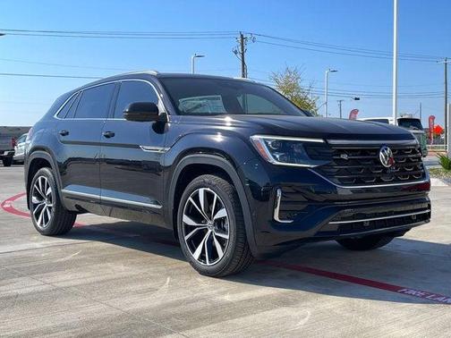 2026 Volkswagen Atlas Cross Sport 2.0T SEL Premium