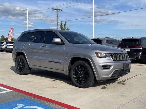 2018 Jeep Grand Cherokee Altitude