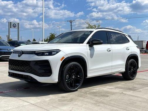 2025 Volkswagen Tiguan 2.0T SE R-Line Black 4MOTION