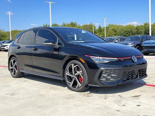 2025 Volkswagen Golf GTI 2.0T SE DSG