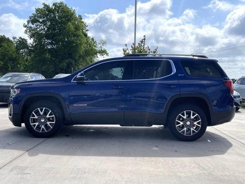 2023 GMC Acadia FWD SLT