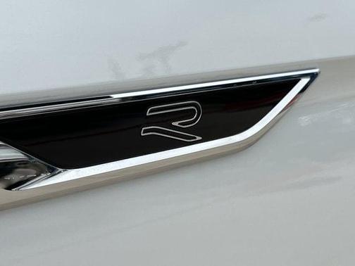 2025 Volkswagen Atlas 2.0T SEL Premium R-Line 4MOTION