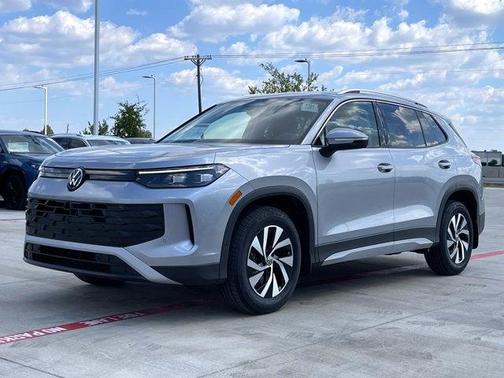 2025 Volkswagen Tiguan 2.0T S