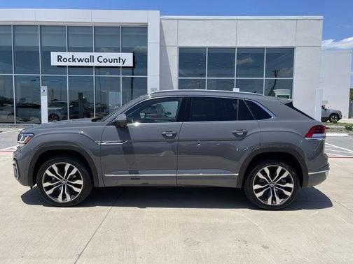 2022 Volkswagen Atlas Cross Sport 3.6L V6 SEL Premium R-Line