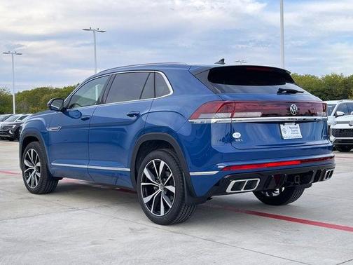 2026 Volkswagen Atlas Cross Sport 2.0T SEL Premium