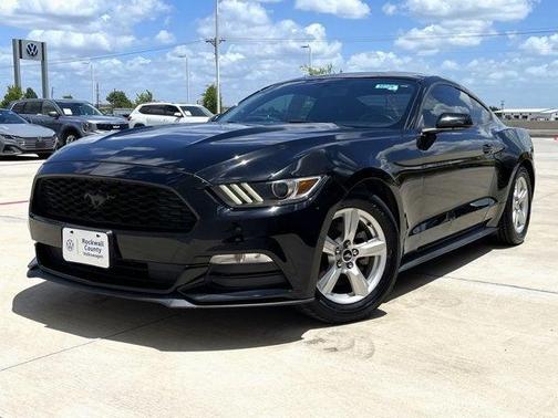 2017 Ford Mustang V6