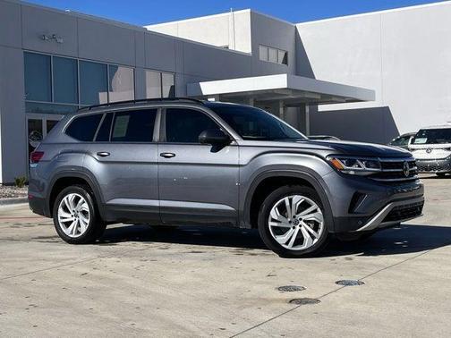 2022 Volkswagen Atlas 2.0T SE w/Technology