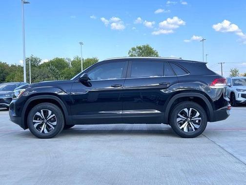 2026 Volkswagen Atlas Cross Sport 2.0T SE