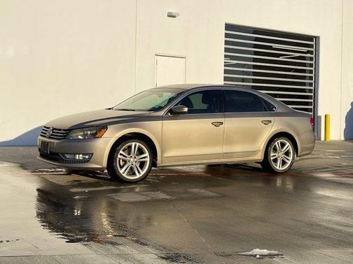 2015 Volkswagen Passat 2.0L TDI DSG SEL Premium