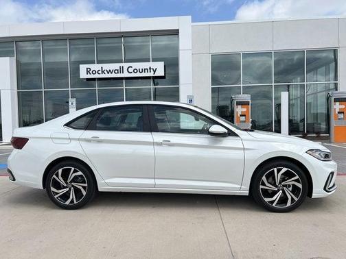 2025 Volkswagen Jetta 1.5T SEL