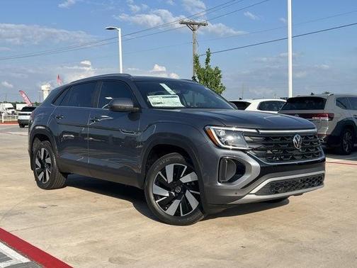2025 Volkswagen Atlas Cross Sport 2.0T SE w/Technology