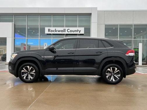 2025 Volkswagen Atlas Cross Sport 2.0T SE