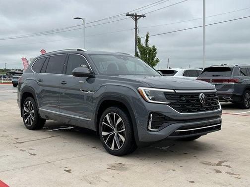 2025 Volkswagen Atlas 2.0T SEL Premium R-Line 4MOTION