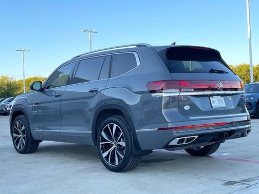 2025 Volkswagen Atlas 2.0T SEL Premium R-Line 4MOTION